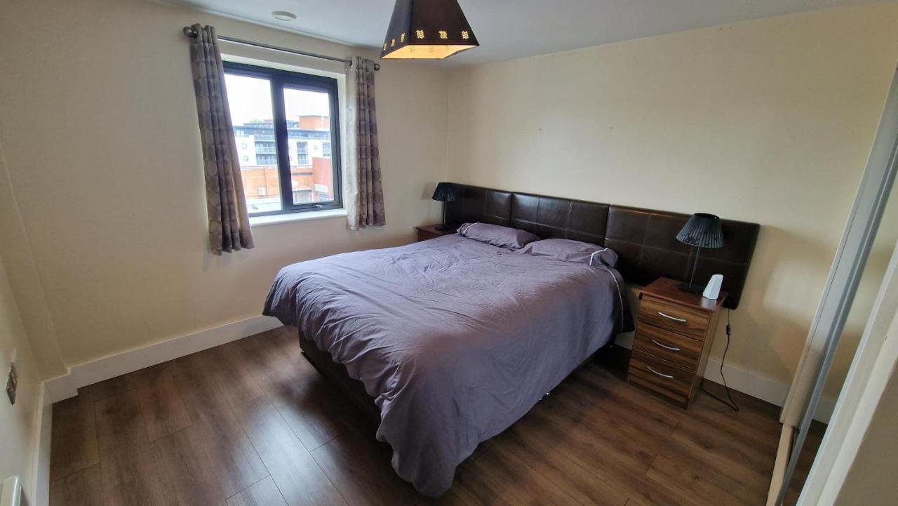 Two Bedroom Apartment, Birmingham City Centre B1 ภายนอก รูปภาพ